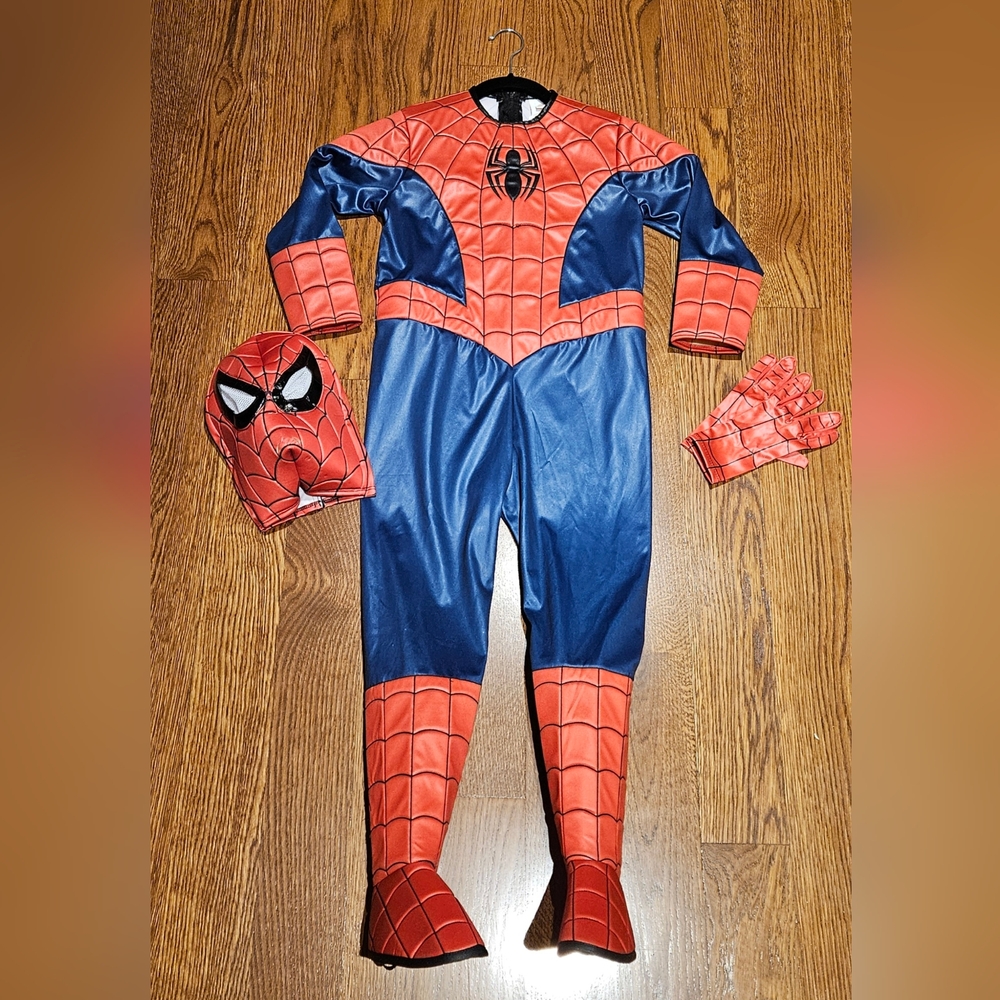 Chasing Fireflies Rubies Kids Ultimate Spiderman Costume - like new!